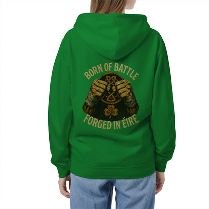 {"origin":"mayzing","colors":["Kelly Green","Kelly Green","Kelly Green","Kelly Green","Kelly Green"],"sizes":["2XL","XL","L","M","S"],"isMainImage":false}