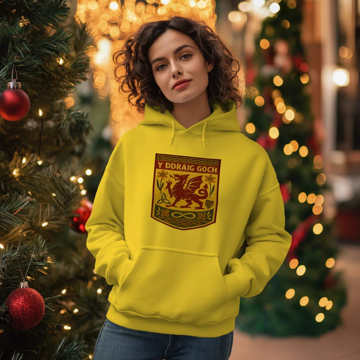 {"origin":"mayzing","colors":["Sun Yellow","Sun Yellow","Sun Yellow","Sun Yellow","Sun Yellow"],"sizes":["2XL","XL","L","M","S"],"isMainImage":false}