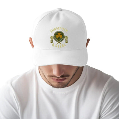 Sports buckle cap in white with centered clover badge logo